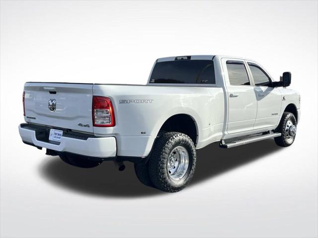 2021 RAM 3500 Big Horn Crew Cab 4x4 8 Box