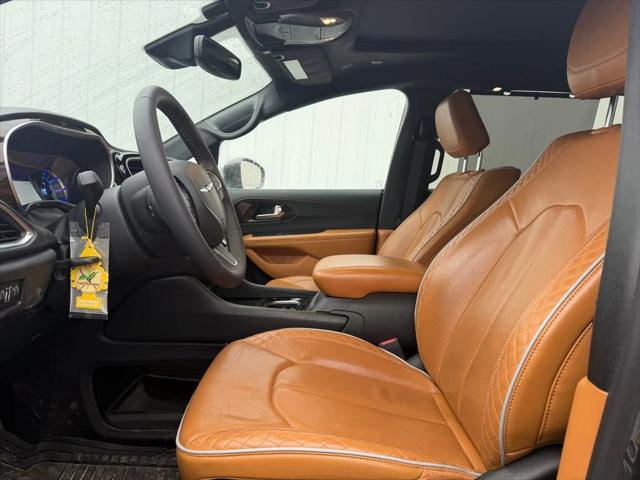 2022 Chrysler Pacifica Hybrid Pinnacle