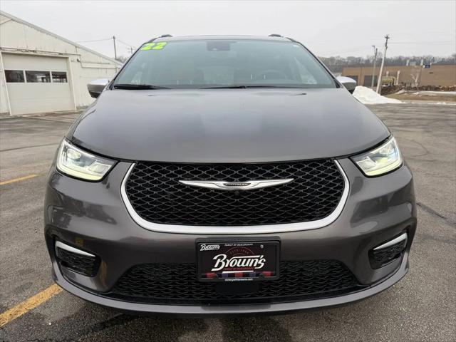 2022 Chrysler Pacifica Hybrid Pinnacle