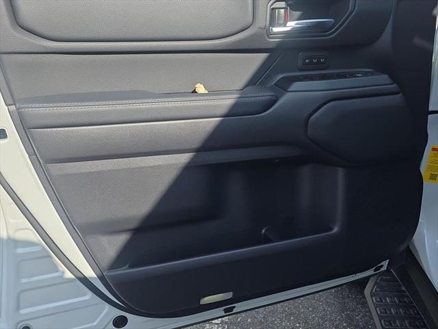 2025 Toyota Land Cruiser BASE 2025 Toyota Land Cruiser BASE