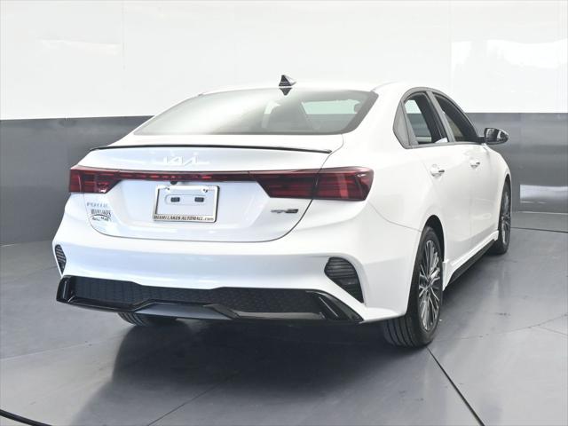 2024 Kia Forte GT-Line 2024 Kia Forte GT-Line