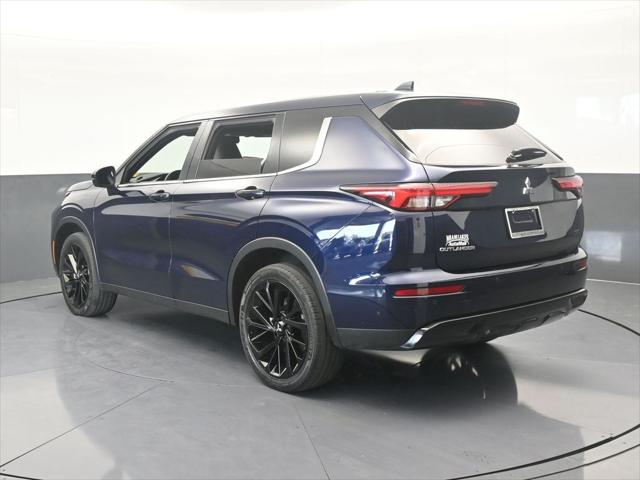 2023 Mitsubishi Outlander SE Special Edition 2WD