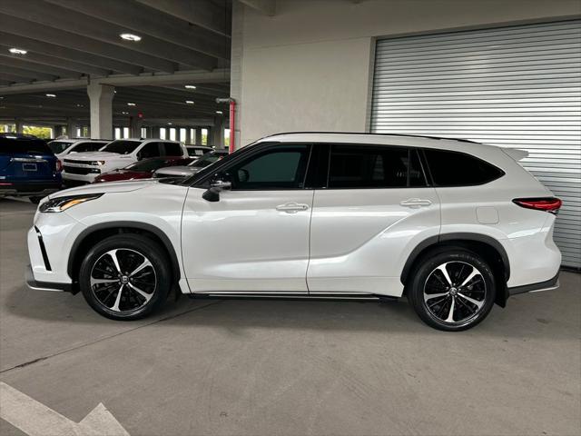2022 Toyota Highlander XSE 2022 Toyota Highlander XSE
