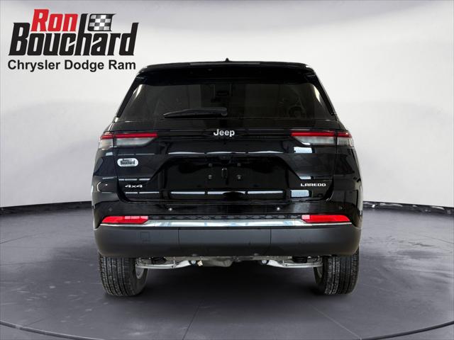 2025 Jeep Grand Cherokee Laredo X 4x4