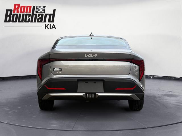 2025 Kia K4 LXS