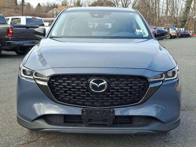 2025 Mazda CX-5 2.5 S Carbon Edition 2025 Mazda CX-5 2.5 S Carbon Edition