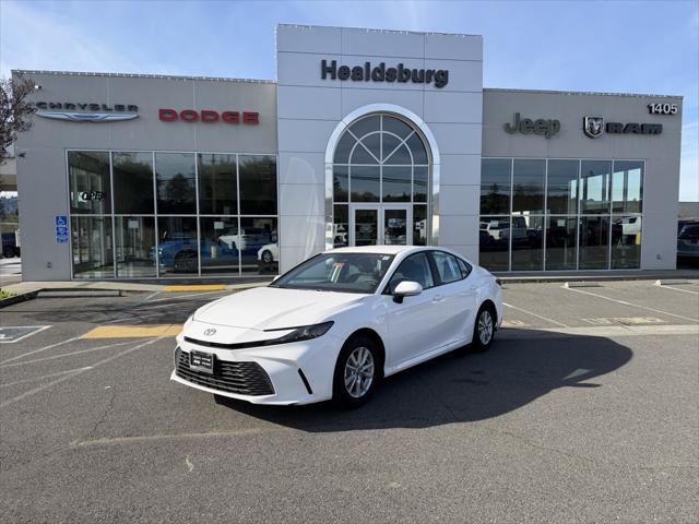 2025 Toyota Camry LE