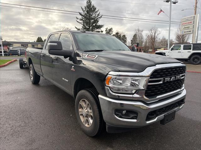 2024 RAM 3500 Big Horn Crew Cab 4x4 8 Box