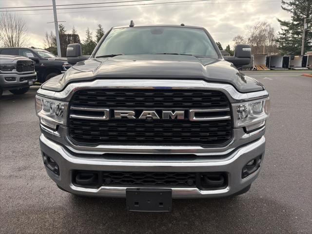 2024 RAM 3500 Big Horn Crew Cab 4x4 8 Box