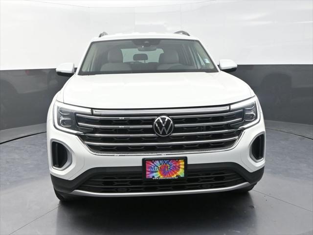 2025 Volkswagen Atlas 2.0T SE