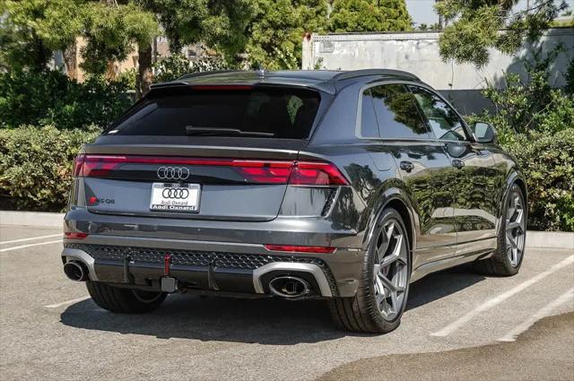 2026 Audi RS Q8 performance quattro tiptronic