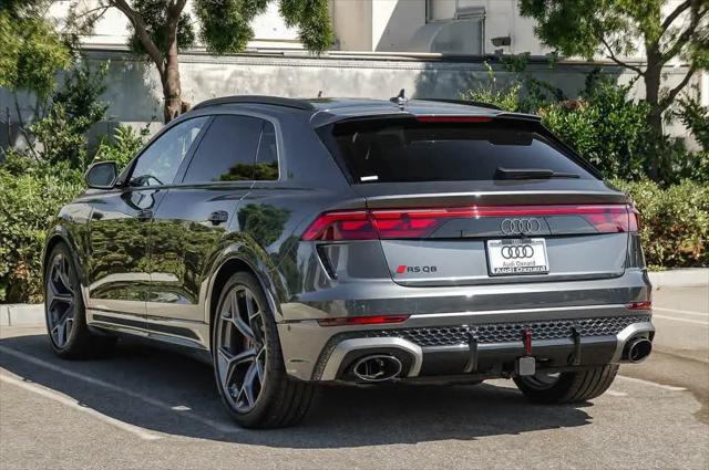 2026 Audi RS Q8 performance quattro tiptronic