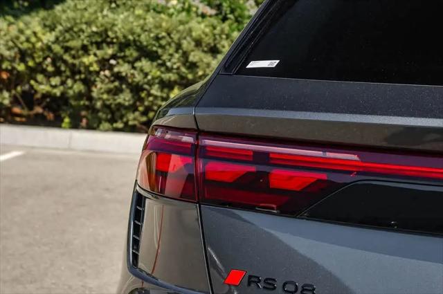 2026 Audi RS Q8 performance quattro tiptronic