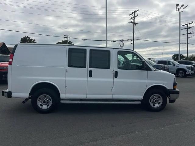 2024 GMC Savana Cargo RWD 2500 Regular Wheelbase Work Van