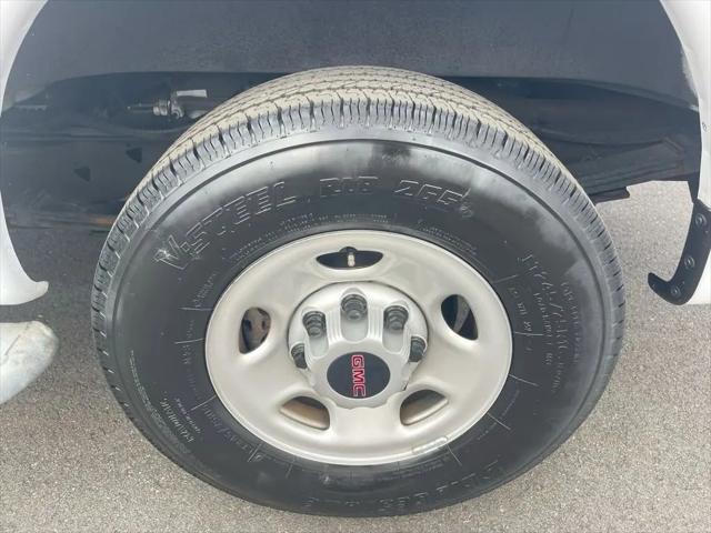 2024 GMC Savana Cargo RWD 2500 Regular Wheelbase Work Van