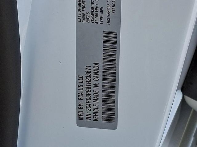 2026 Chrysler Pacifica Pinnacle AWD