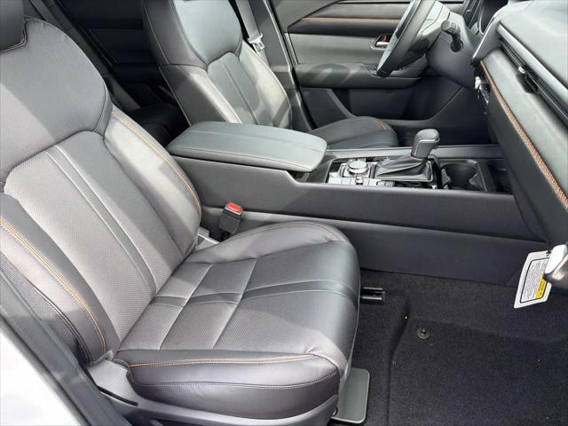 2026 Mazda CX-50 Hybrid Premium Plus