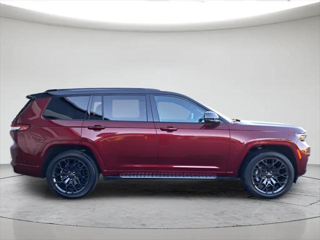 2025 Jeep Grand Cherokee L Summit Reserve 4x4