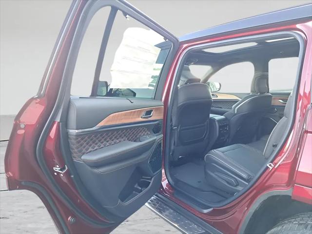 2025 Jeep Grand Cherokee L Summit Reserve 4x4