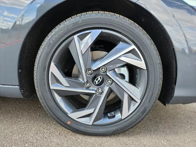 2026 Hyundai Elantra Hybrid Limited