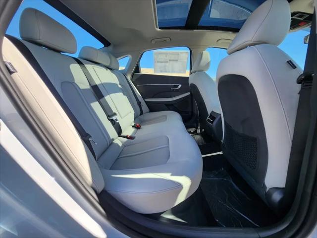 2026 Hyundai Sonata Hybrid SEL