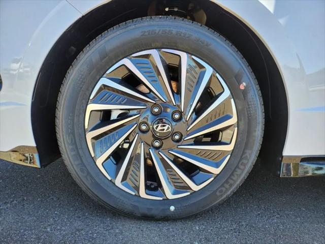2026 Hyundai Sonata Hybrid SEL