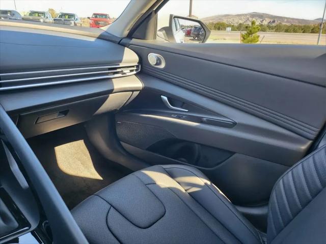 2026 Hyundai Elantra Hybrid Limited