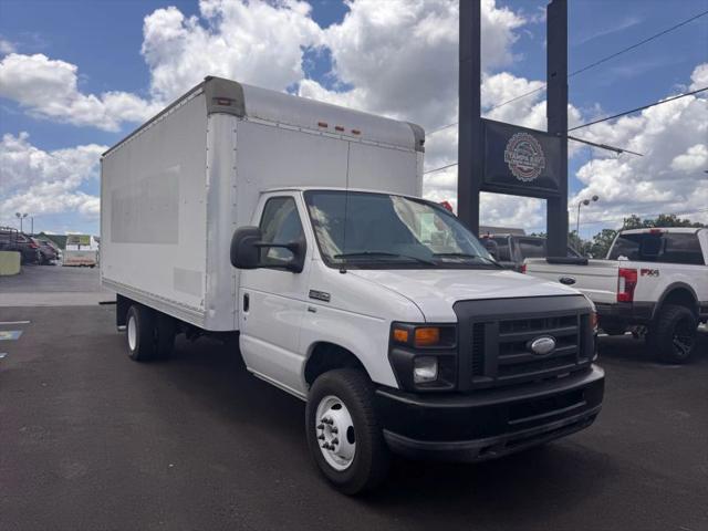 2015 Ford E-350 Cutaway Base for sale in Tampa, FL