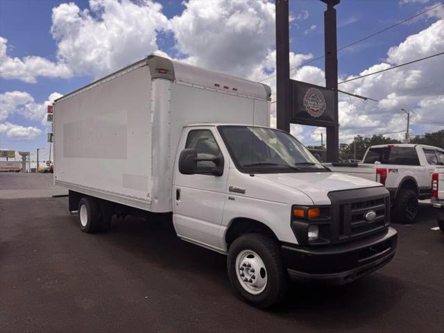 2015 Ford E-350 Cutaway Base