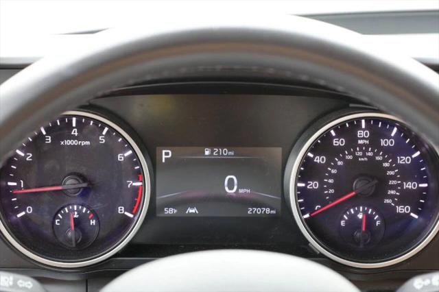 2022 Kia Carnival MPV LX Seat Package