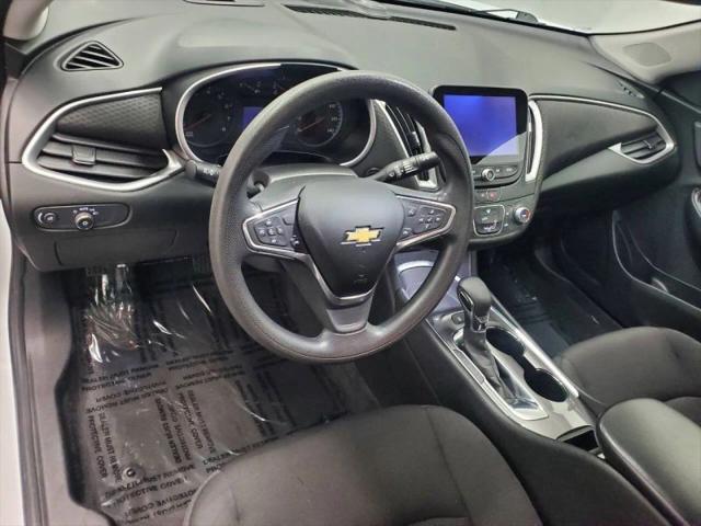 2022 Chevrolet Malibu FWD 1FL