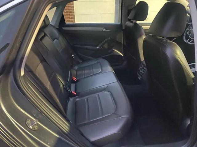 2022 Volkswagen Passat 2.0T SE