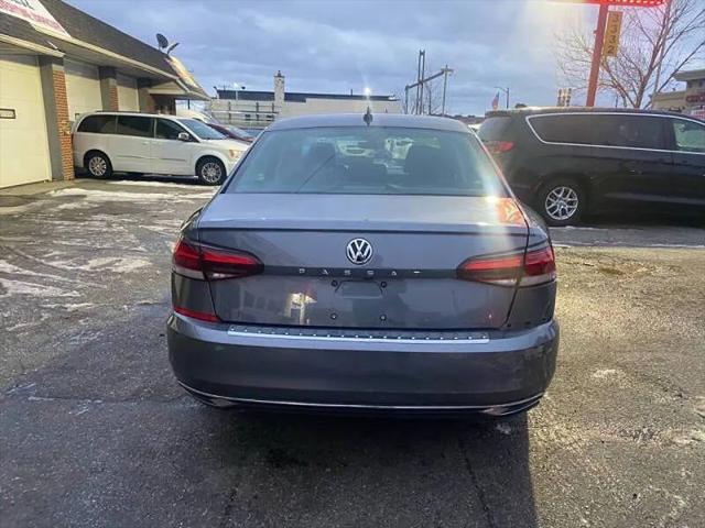 2022 Volkswagen Passat 2.0T SE