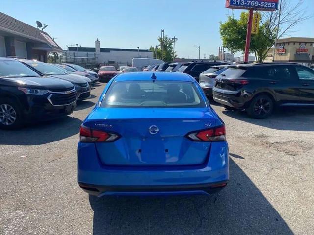 2021 Nissan Versa SV Xtronic CVT