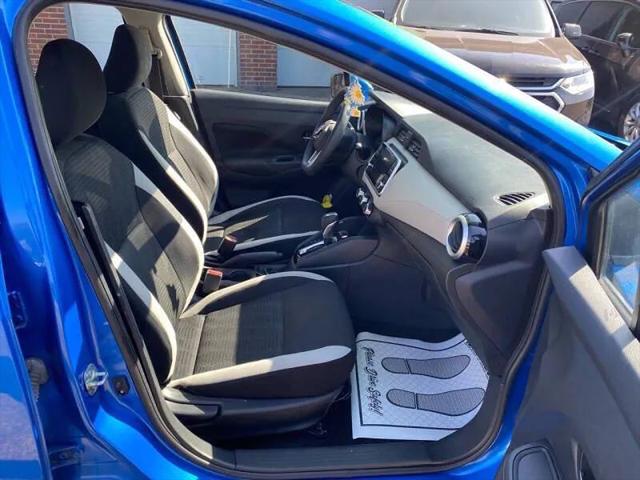 2021 Nissan Versa SV Xtronic CVT