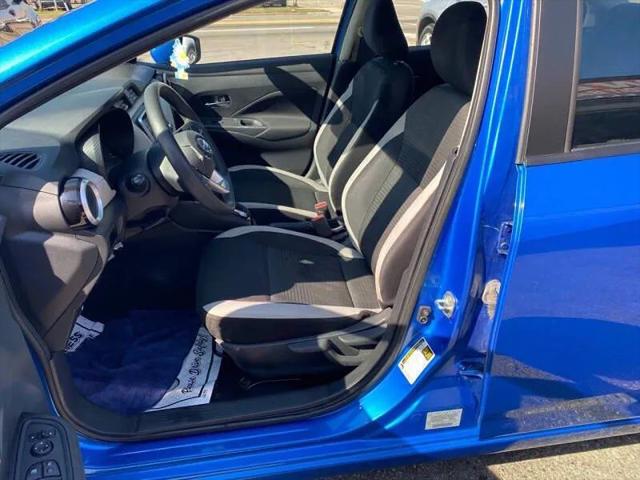 2021 Nissan Versa SV Xtronic CVT