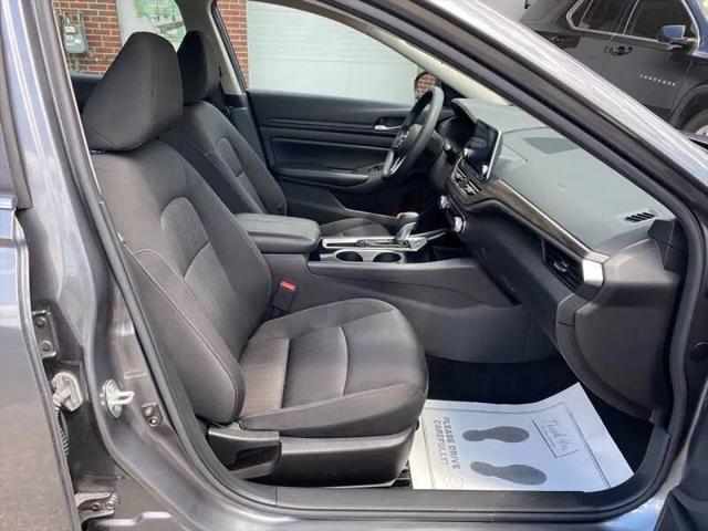 2024 Nissan Altima SV FWD