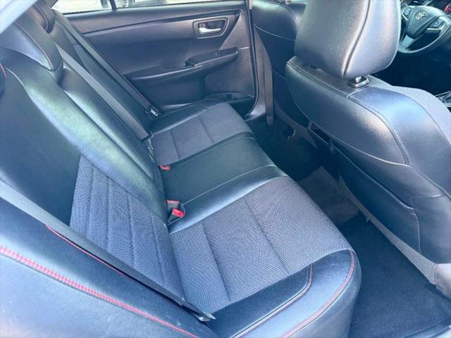 2016 Toyota Camry SE