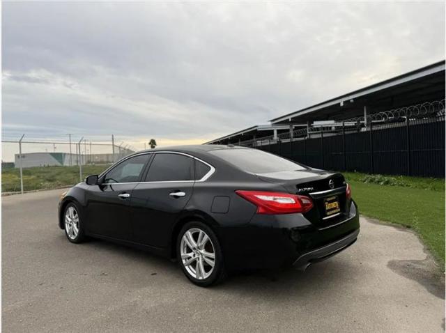 2016 Nissan Altima 3.5 SL
