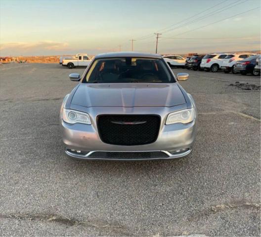 2017 Chrysler 300 AWD
