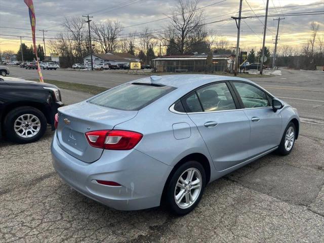 2017 Chevrolet Cruze LT Auto
