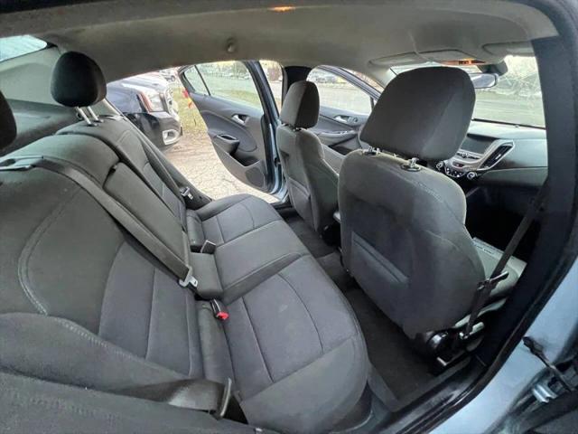 2017 Chevrolet Cruze LT Auto