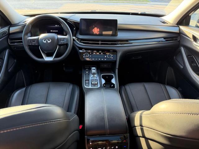 2023 INFINITI QX60 LUXE AWD