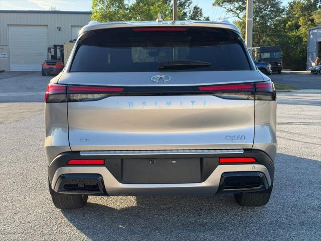 2023 INFINITI QX60 LUXE AWD
