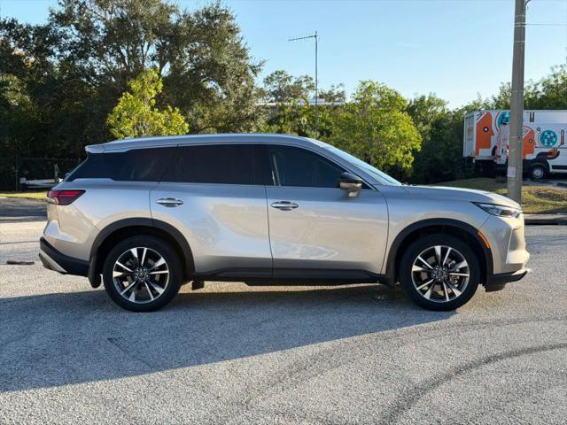 2023 INFINITI QX60 LUXE AWD