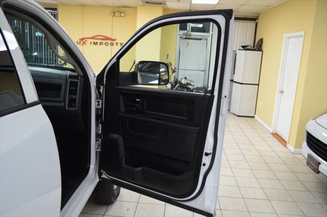 2018 Ram 3500 Tradesman Crew Cab 4x4 8' Box