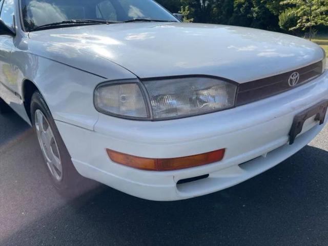 1992 Toyota Camry Deluxe V6