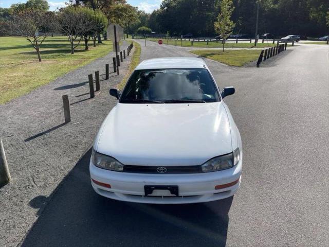 1992 Toyota Camry Deluxe V6
