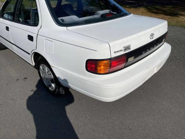 1992 Toyota Camry Deluxe V6