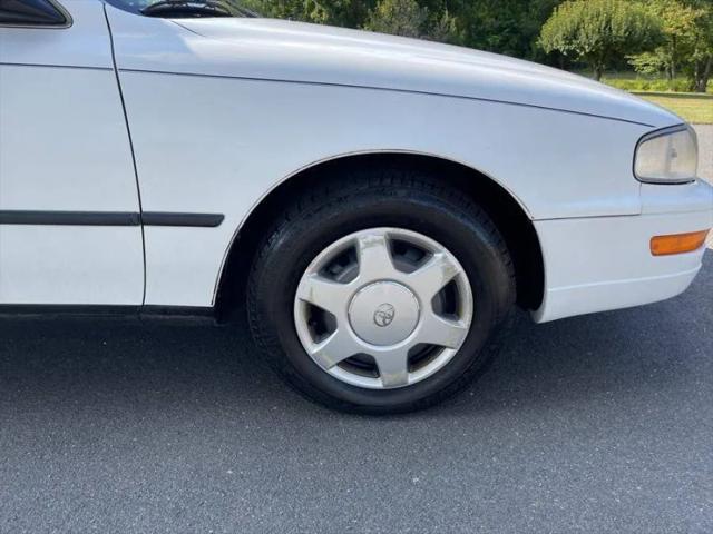 1992 Toyota Camry Deluxe V6